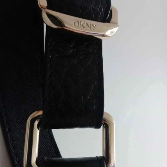 Vintage DKNY french  grain leather bag/crossbody - Picture 5 of 10